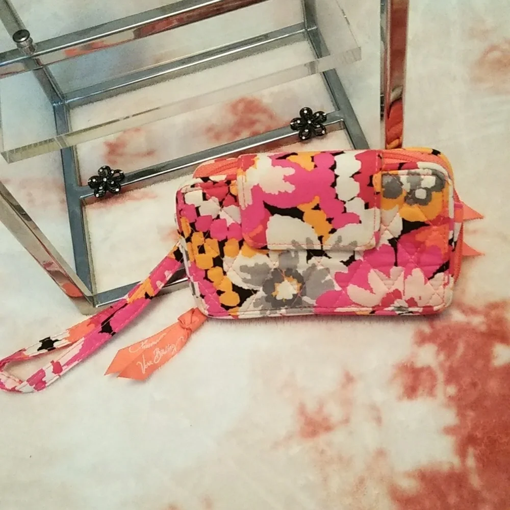 Vera Bradley Quilted Wallet/Convertible Wristlet